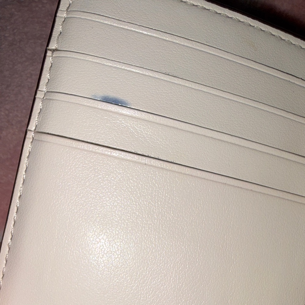 Coach Tan Signature Wallet EUC - Picture 9 of 9